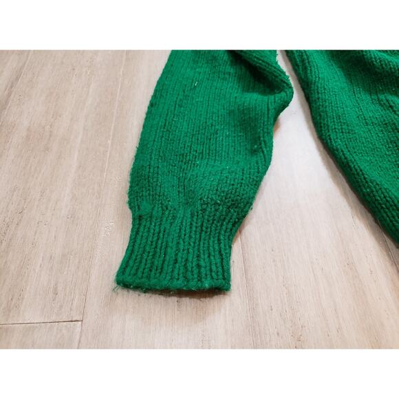Vintage Handmade Knit Green & White Sweater Medium - Picture 4 of 6